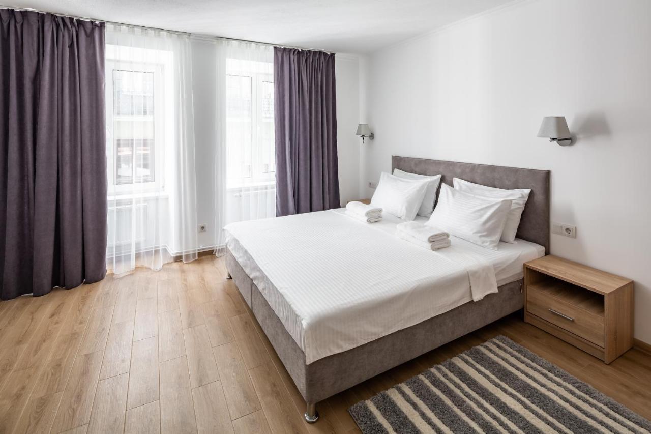 Alfa Apartments Staroevrejska 18 Lviv Luaran gambar